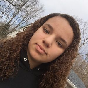 Meet your Posher, Shiana